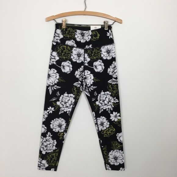 Calvin Klein Other - Calvin Klein Performance Wear printed leggings